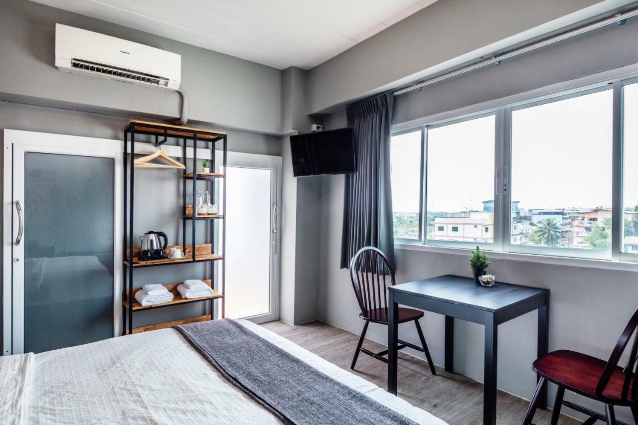 Penyos Service Apartment Bangkok Buitenkant foto